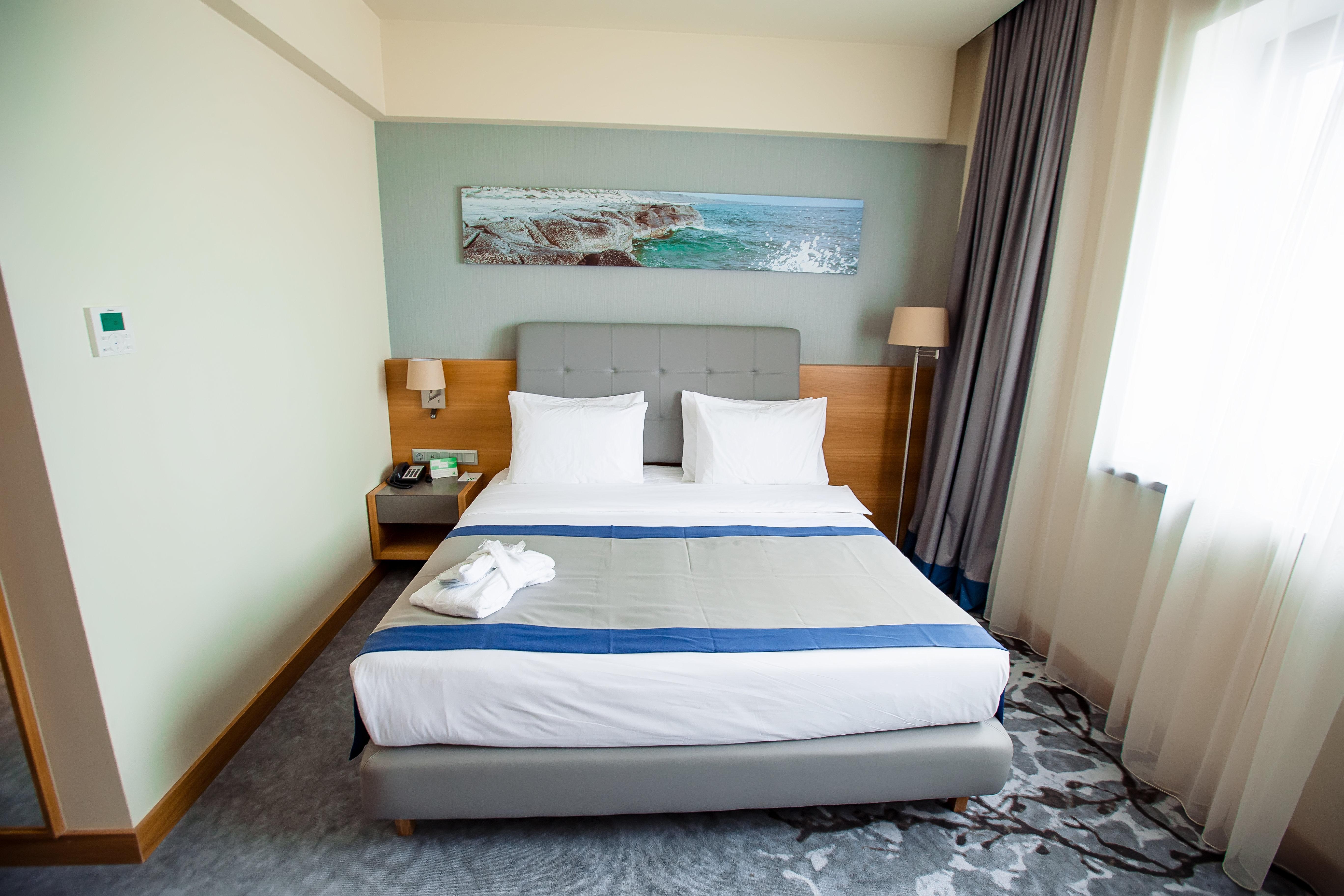 Holiday Inn - Aktau - Seaside By Ihg Eksteriør bilde