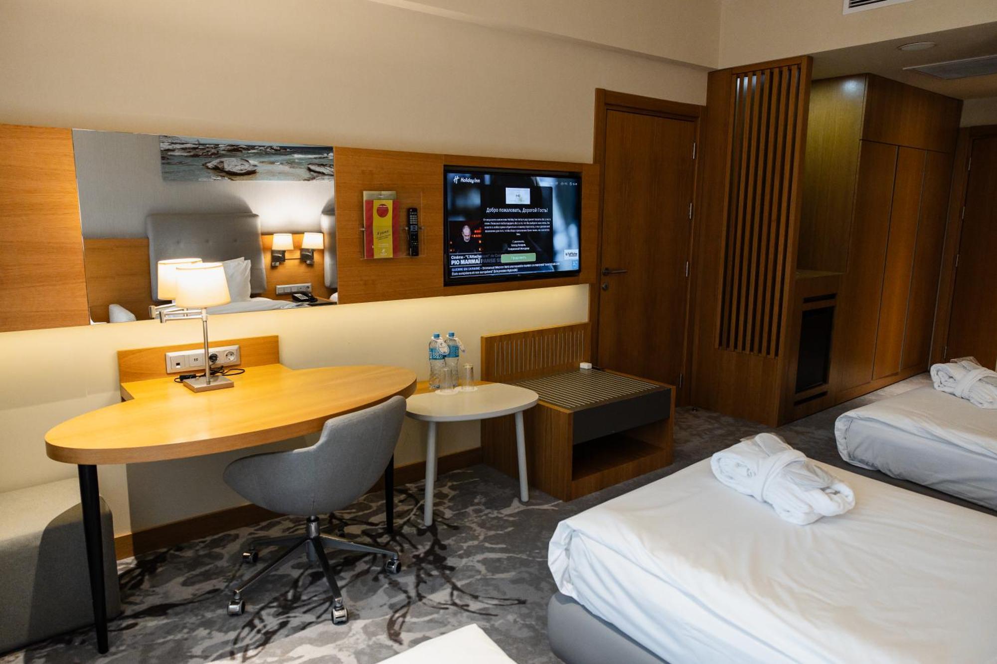Holiday Inn - Aktau - Seaside By Ihg Eksteriør bilde