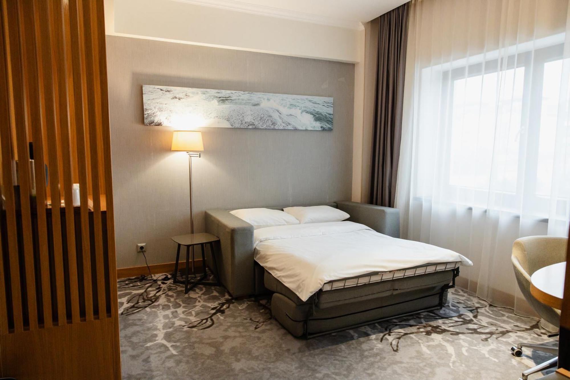 Holiday Inn - Aktau - Seaside By Ihg Eksteriør bilde